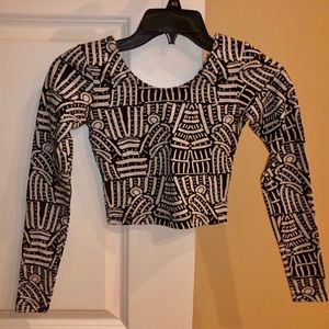 Black & White Long Sleeve Crop Top (XS-S)